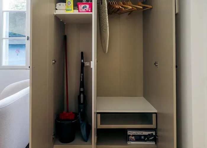 Le Clocher Du Chateau * Fontainebleau