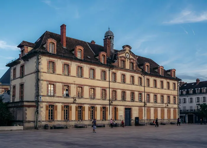 Le Clocher Du Chateau Apartment Fontainebleau